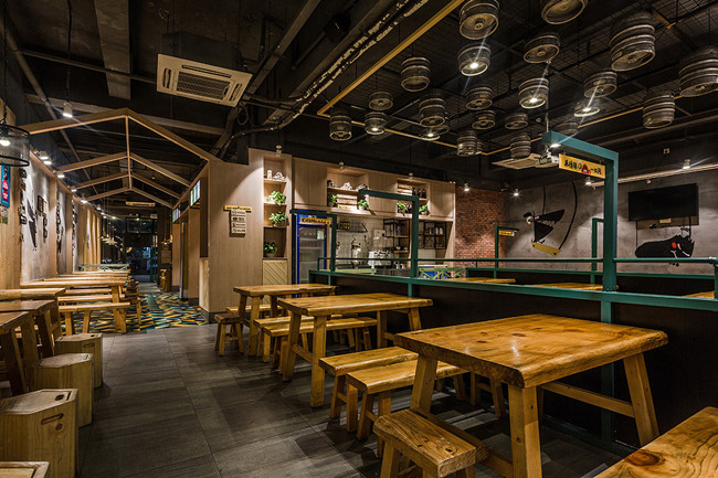 70平燒烤店裝修費用多少錢？